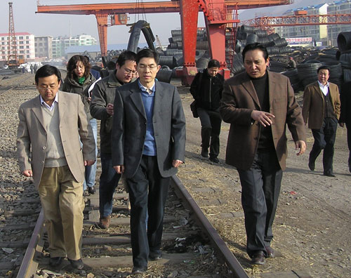 副省长王令浚考察调研青海朝阳物流园区工作